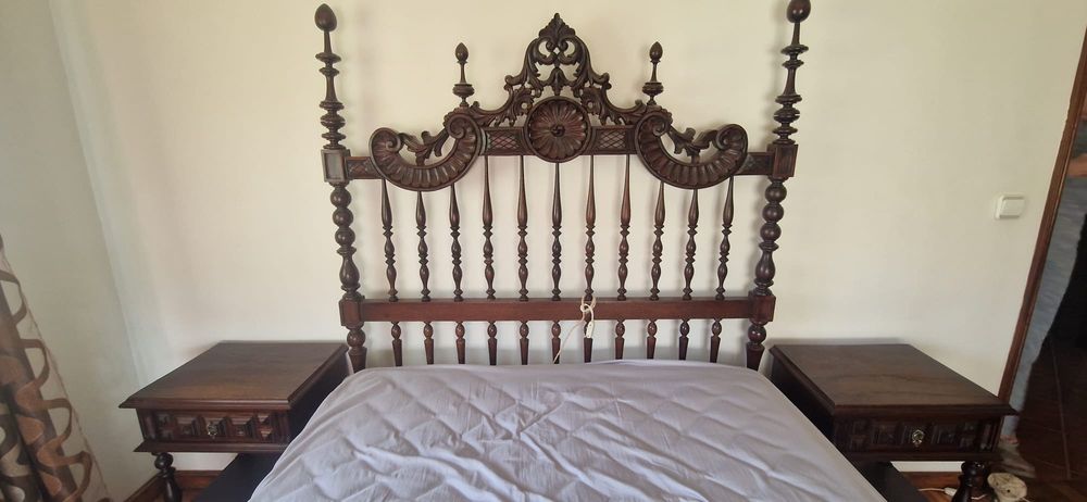 Cama casal 2 meses cabeceira