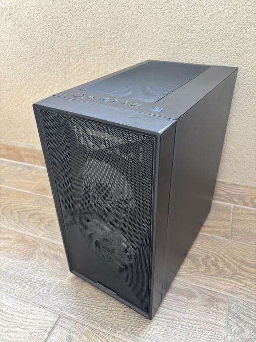 Компʼютерний корпус PrologiX E102