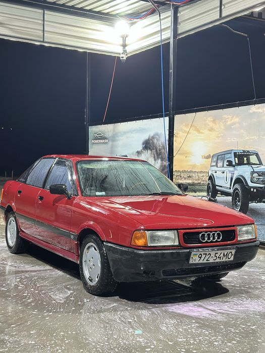 Продам Ауді 80 1.8 бензин