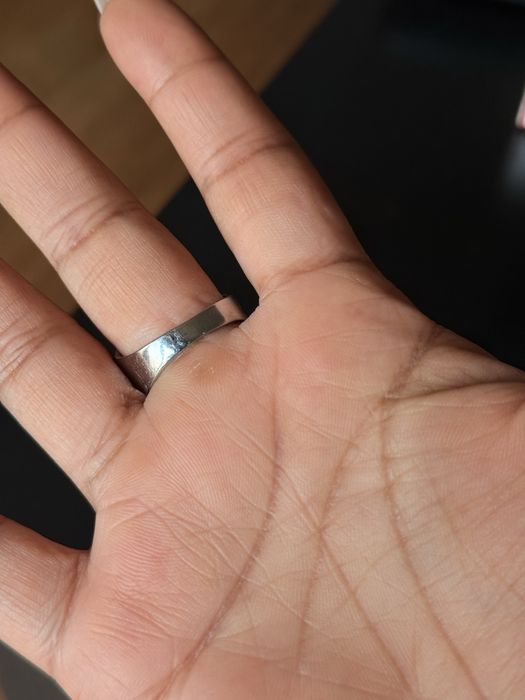 Anel prateado cara gorila