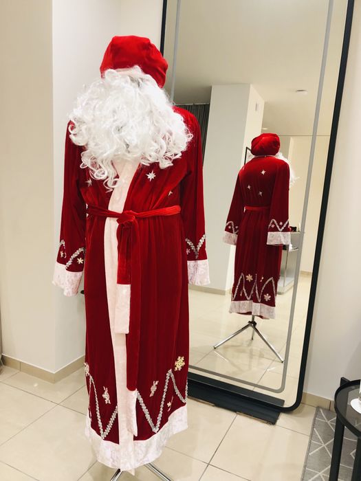 Аренда костюма Деда Мороза и костюма Снегурки