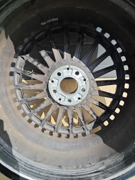 Felga alu 5x112 20" Mercedes W243 AMG J8,5 ET50,5