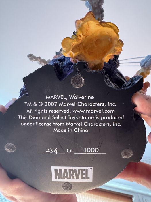 Statua Marvel Kotobukiya 1/6 Wolverine Brown Costume Edition