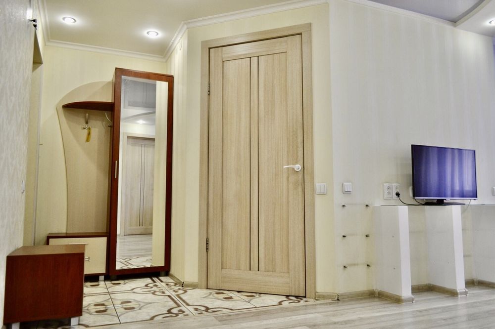 Современная 2 ком, квартира на Европейской 8, Мост сити, Пассаж, центр