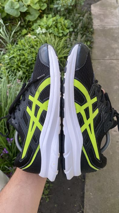 Оригінальні Кросівки Asics Jolt 3 GS  Розмір 39