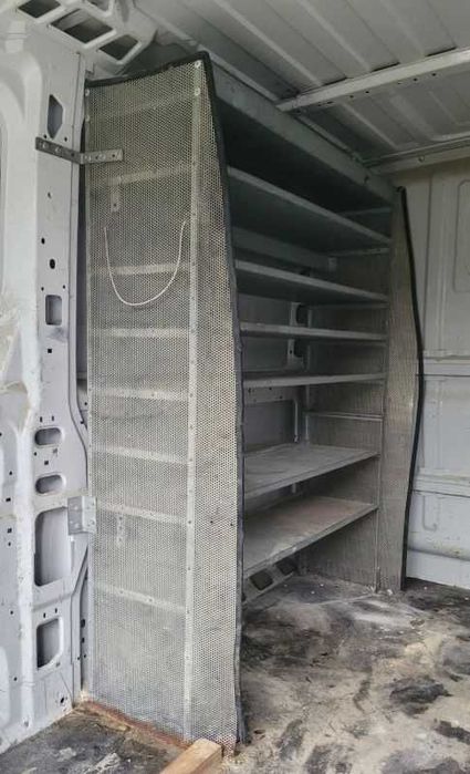 Regał do samochodu dostawczego, zabudowa busa