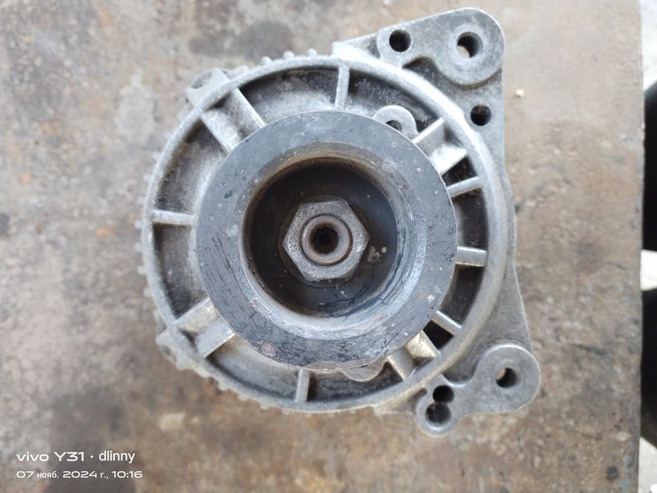 Генератор на автомобіль Т 4