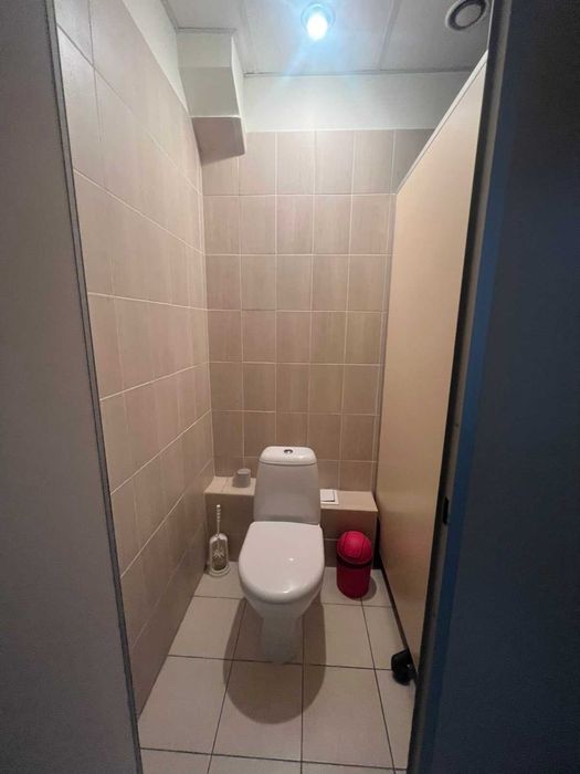 Офіс 69 м.кв. Вокзальна, Бізнес центр, Солом 'янский р-н. Власник