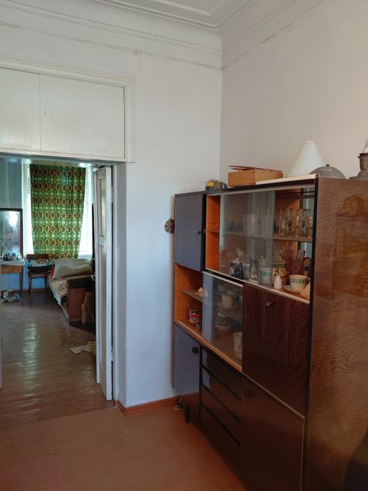 2к.комуналка.Ул.Адмиральская,11000т