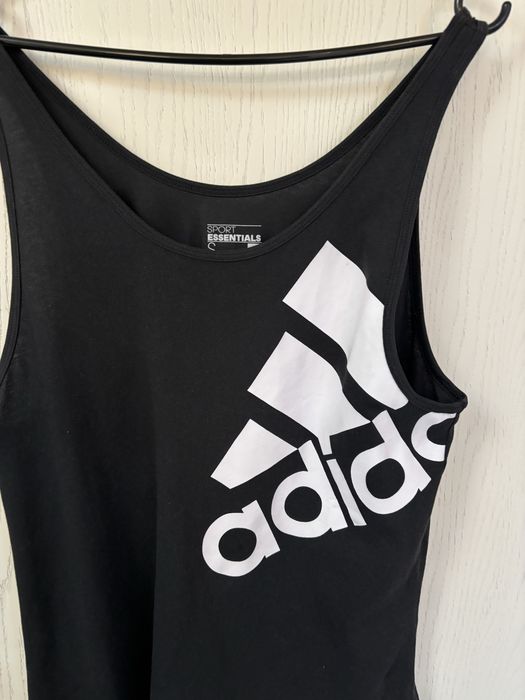 Cxarna sportowa koszulka adidas