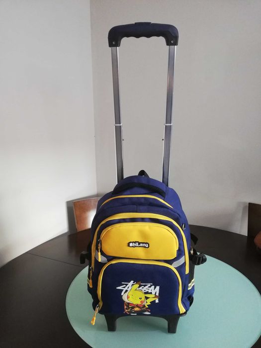 Mochila de escola Pikachu