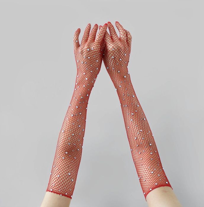 Rękawiczki kabaretki czerwone z diamentami