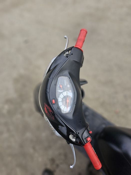 Address  (70сс) — Дуже бодрий, обслужений, на стилі!