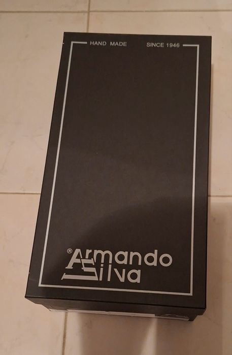 Sapatos pretos de pele de atacadores “Armando Silva”, nº43 (31 cm), us