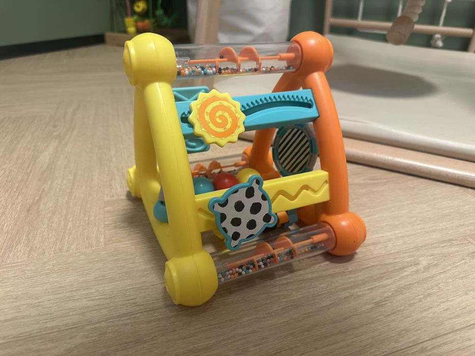 Розвиваючий активний трикутник для малюків + ПОДАРУНОК