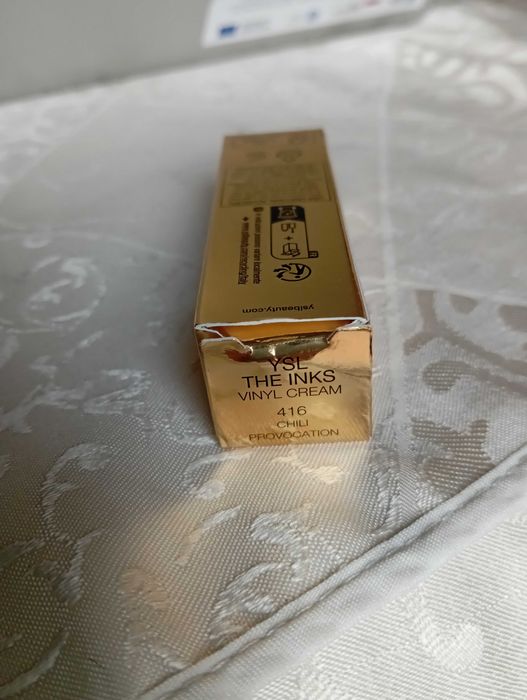 oryginalna pomadka YSL nowa