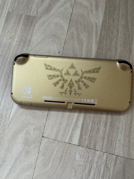 Nintendo Switch Lite Zelda Edition