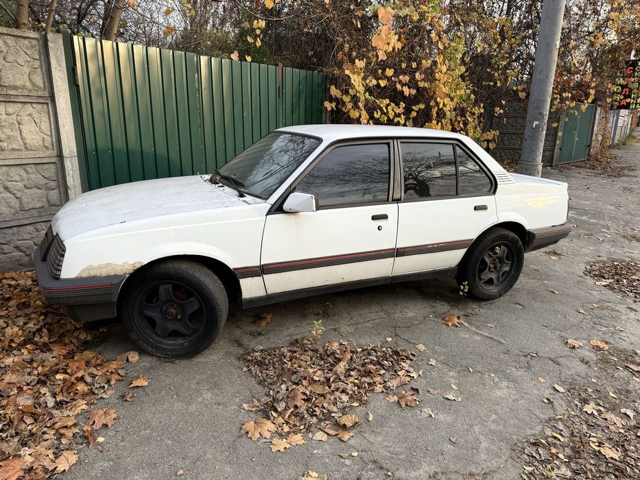 Продам опель аскона