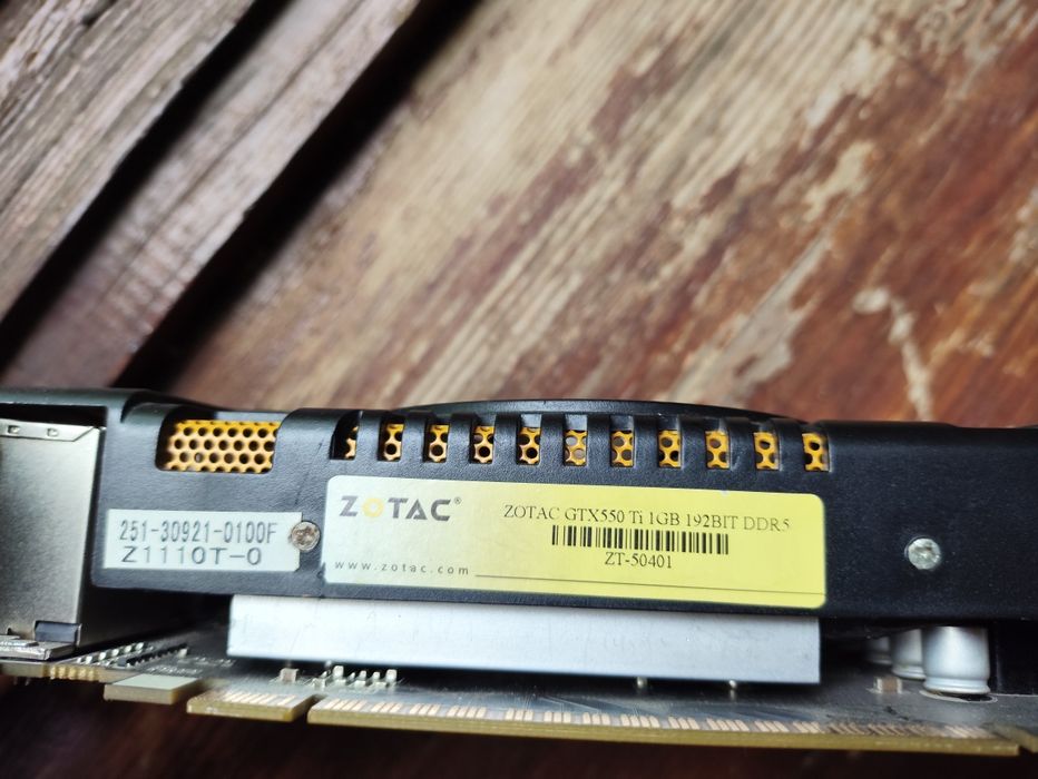 Видеокарта zotac gtx 550 ti 1gb 192bit ddr5