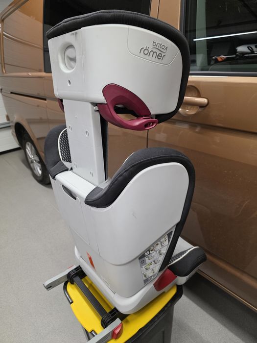 Britax Romer Fotelik dziecięcy 15-36kg kidfix XP VW