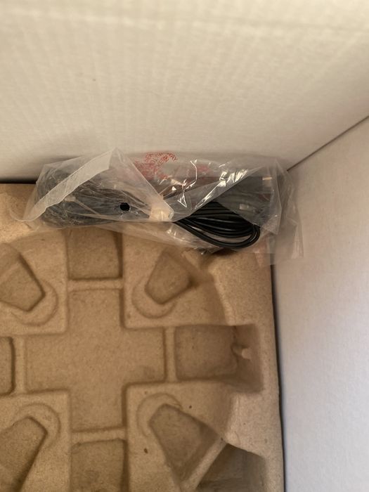 Caixa de Som Stage PartyFree S2 – Usada 1 vez, tá nova!