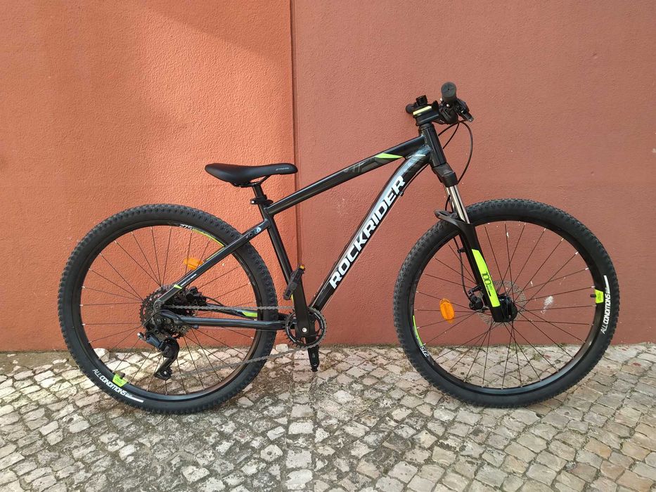 bicicleta BTT Decathlon Btwin Rockrider ST530