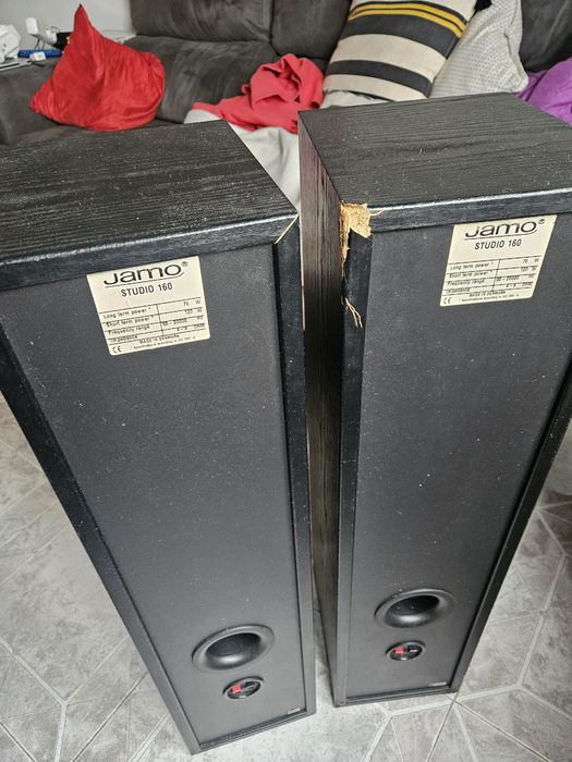 Colunas Jamo Studio 160