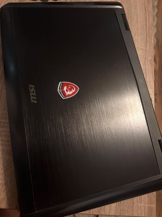 Sprzedam laptop MSI