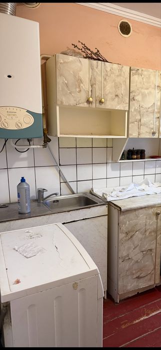 Продається двохкімнатна квартира