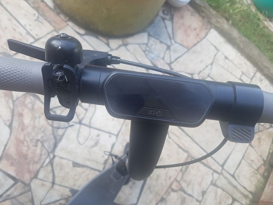 Trotinete elétrico  NINEBOT avariado LÉIA ANÚNCIO