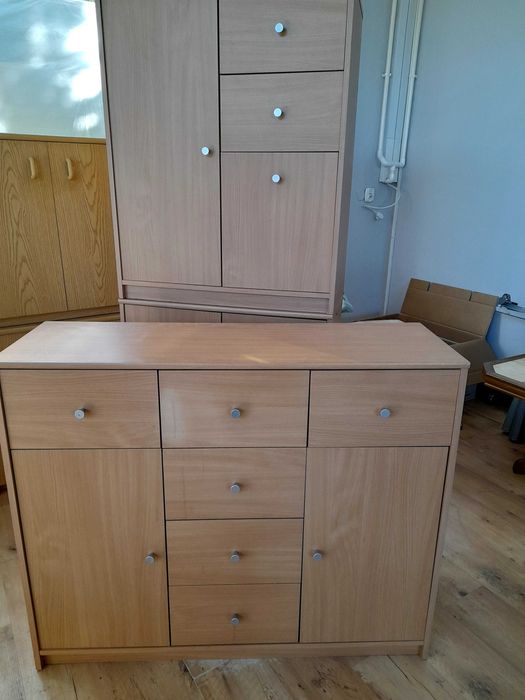 Komody - szafki różnej wielkości