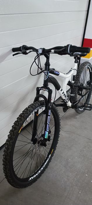 Bicicleta TREK full Suspension