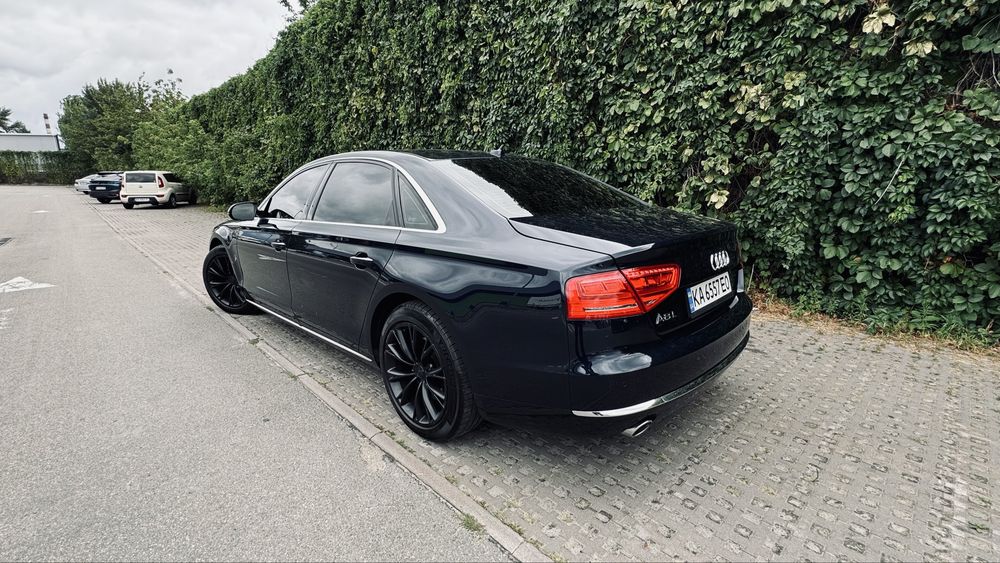 Audi A8 2013 VIN WAURGAFD4DN030630 фото оголошення 2 з 11