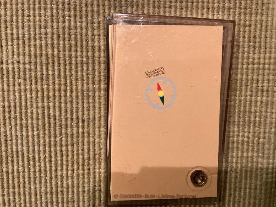 OS DESCOBRIMENTOS PORTUGUESES. Cassette guia comissão descobrimentos.
