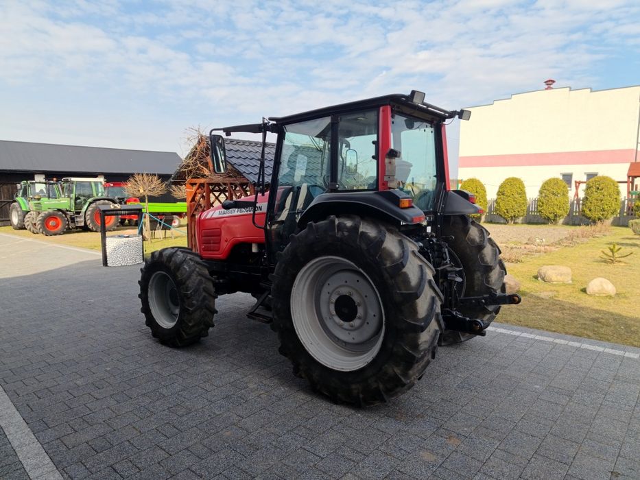 Massey Ferguson 4455 Valtra A