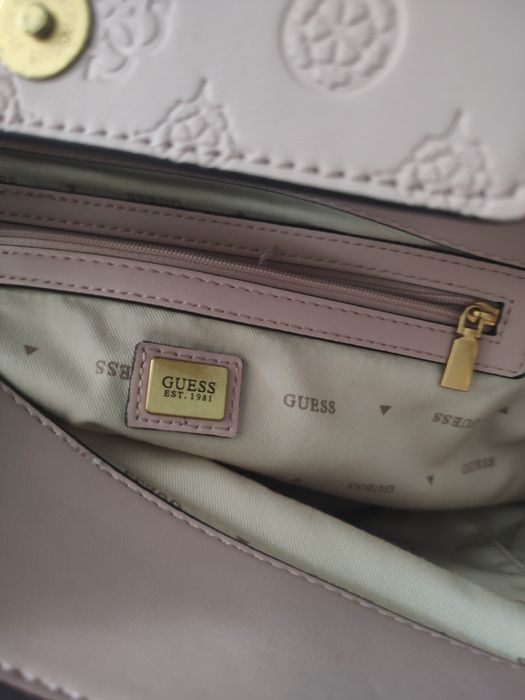 Torebka Guess pudrowy róż