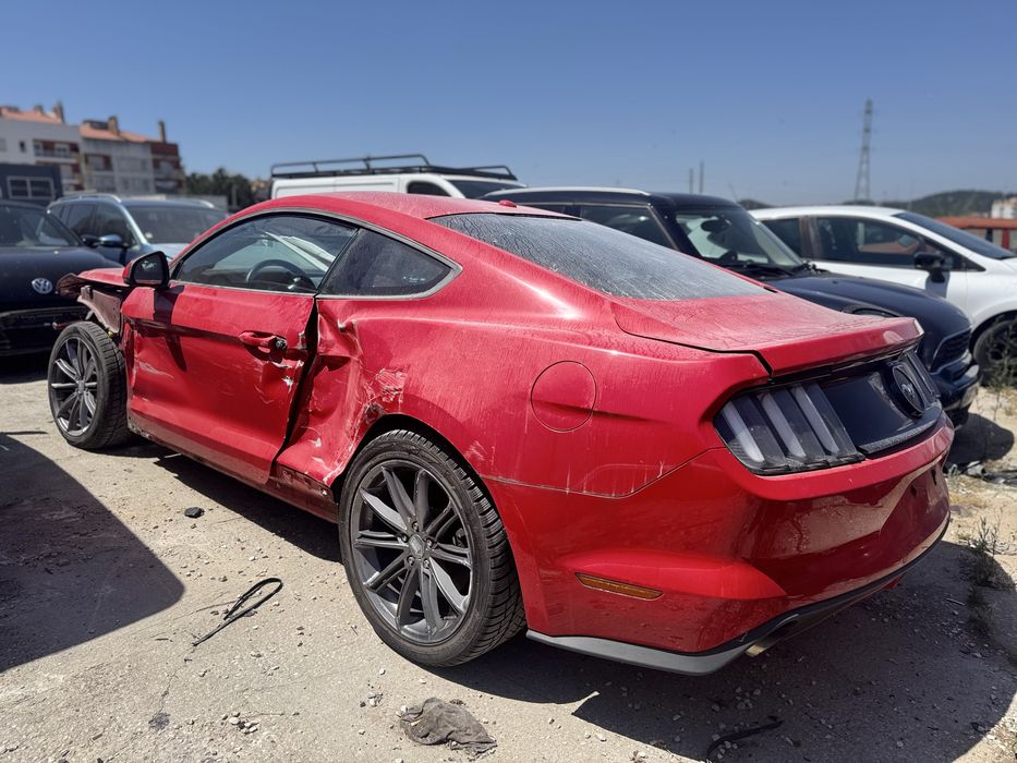 Ford Mustang 2.3i Ecoboost