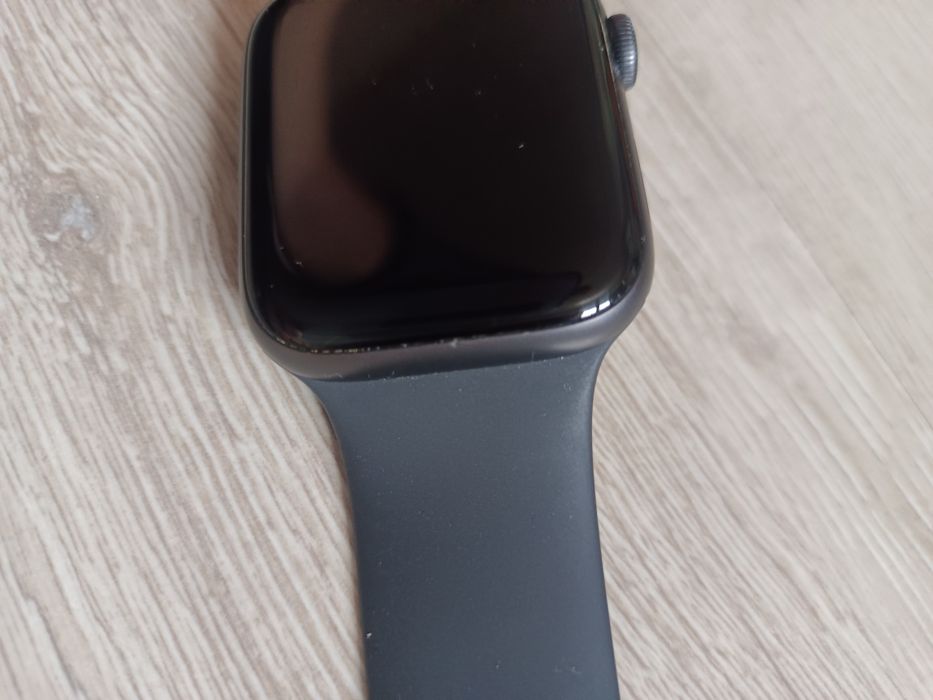 iWatch series 5 44 mm GPS