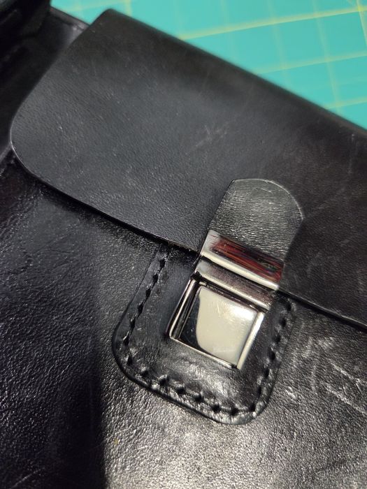 Чоловіча сумка бананка з натуральної шкіри