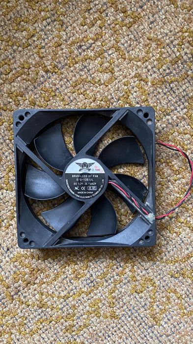 Modecom Evercool EFS-12E12L 12V 0.16A 12cm wentylator chłodzący