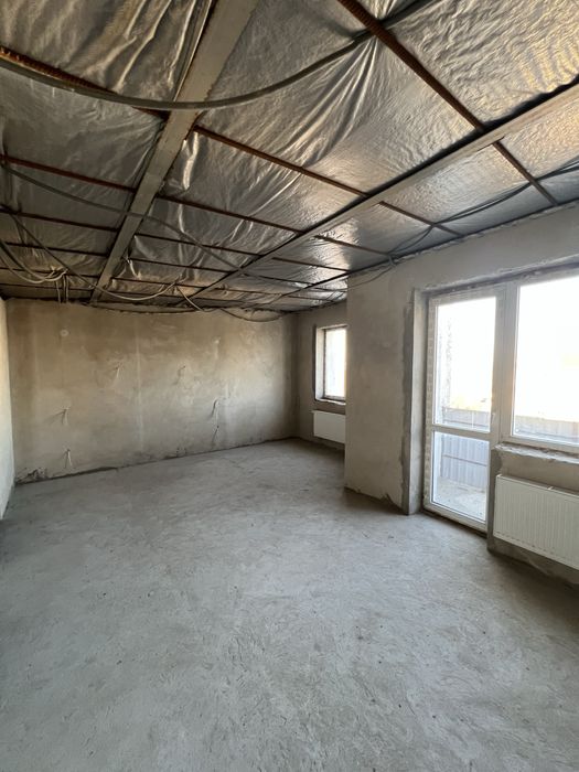 Продам 3-х кімнатну квартиру в зданому будинку.