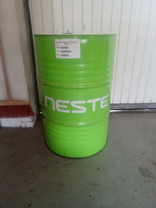 Beczka 200 l po oleju