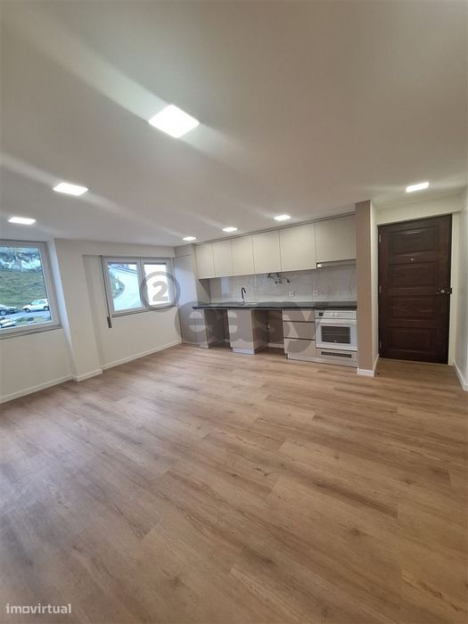 T4 Covilhã com lugar de garagem