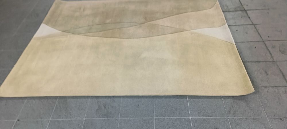 Carpete 2.40m por 1,70m