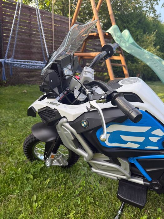 Motorek elektryczny BMW