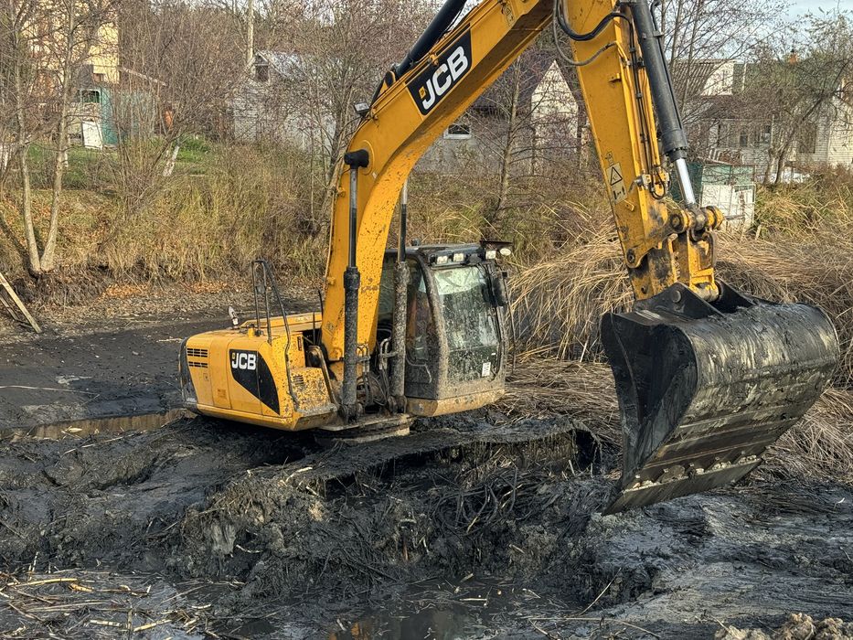 Будівництво озер, розчістка річок, штучні водойми.