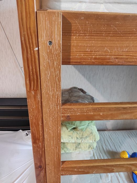 Продам двоярусне дитяче ліжко