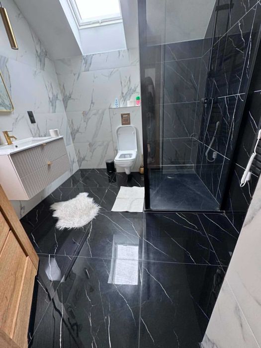 Domek nr 3 z jacuzzi (termobania), staw, sauna, 10 osób