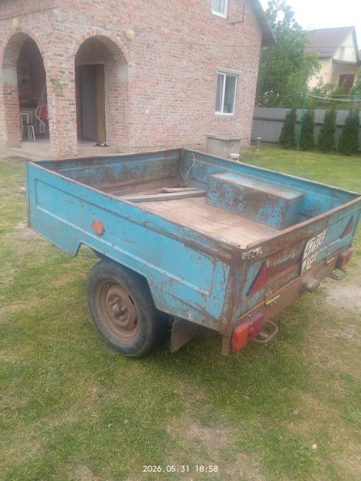 Продаш прицему для авто