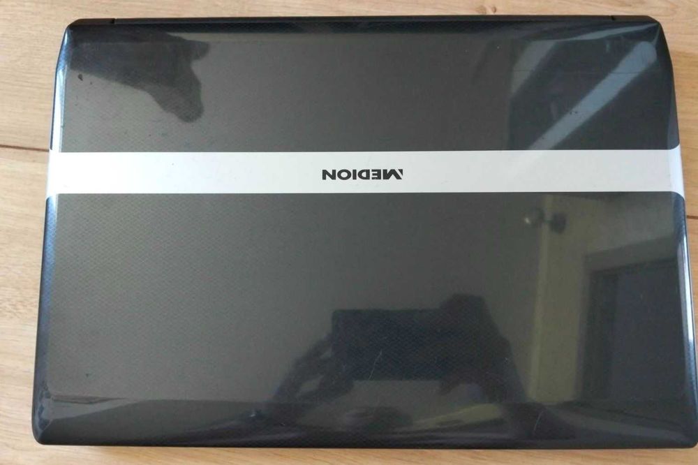 ноутбук Medion i7\8 озу\240гб ssd\ geforce 650 2Гб